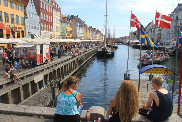 The best canal tours and boat in Copenhagen - Routes North