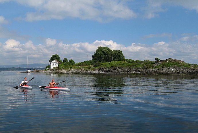 See the Oslofjord by kayak