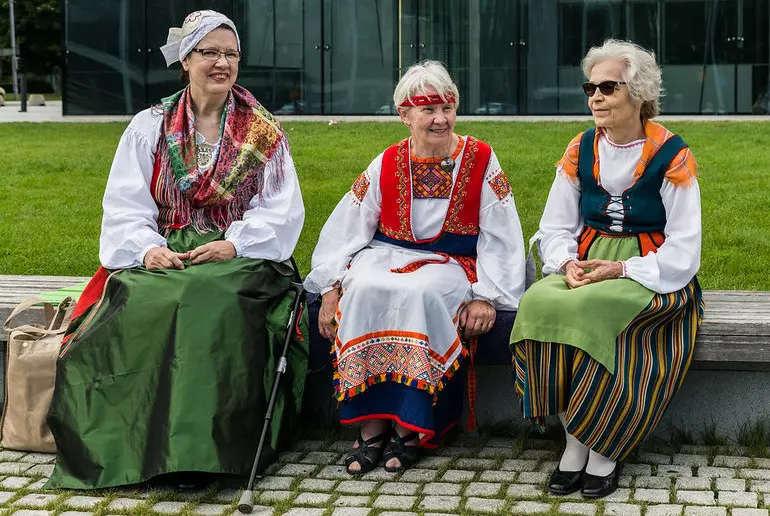 Traditional Finnish clothing (and how to try it for yourself) - Routes North